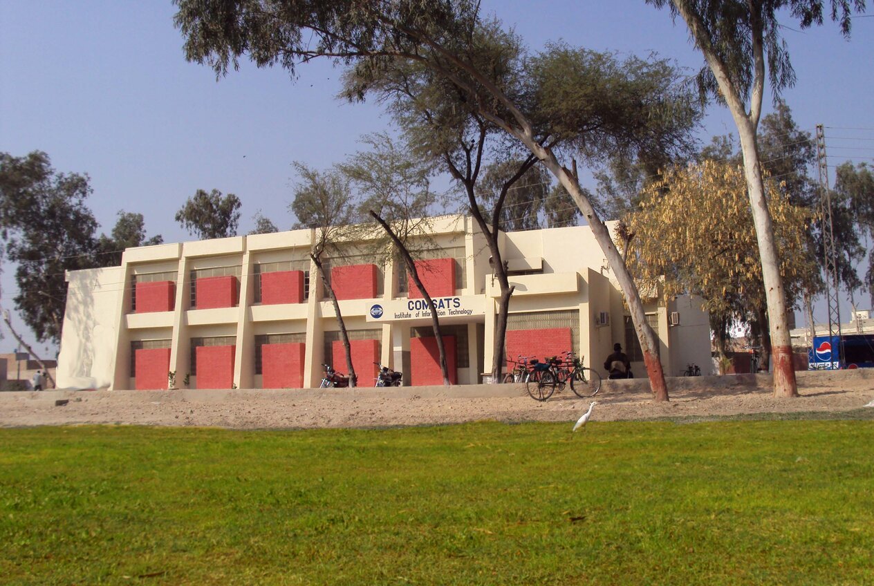 COMSATS University Islamabad Park Road campus academic block