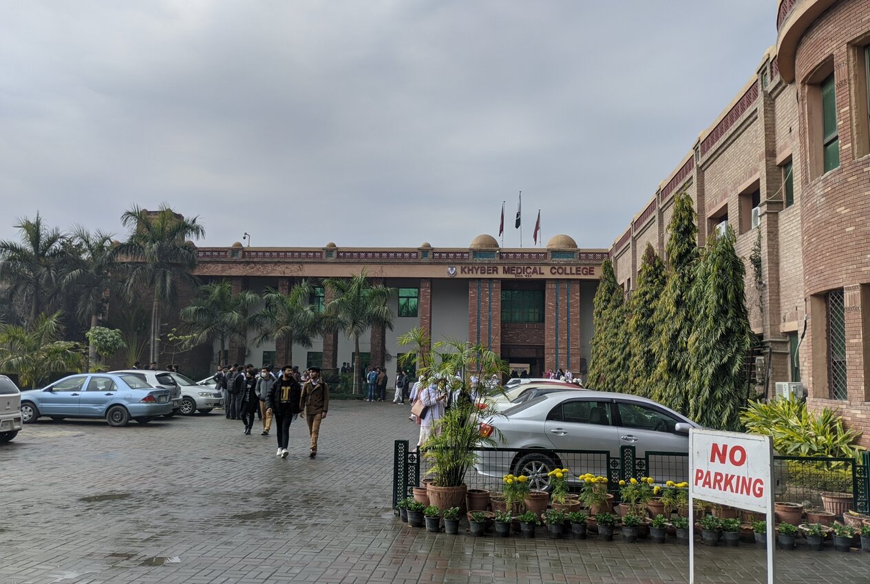 Students outside the main building of Khyber Medical College, Peshawar